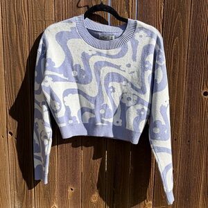 Hollister Cropped Floral Swirl Sweater – XS
